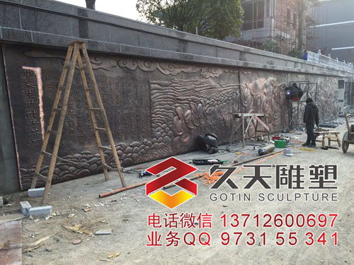 校園浮雕雕塑與塑木景觀材料的應用價值